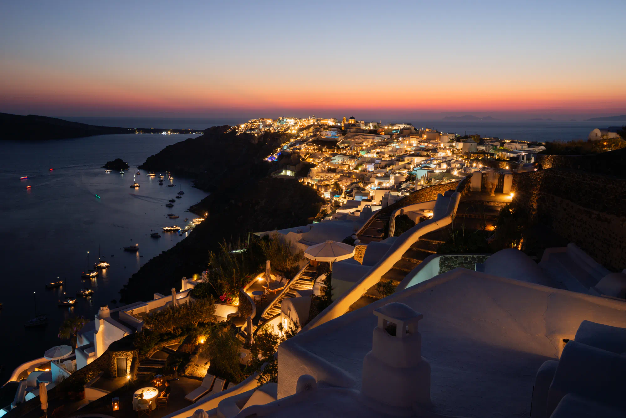 santorini at night
